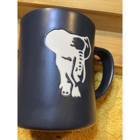 Starbucks Elephant Embossed 2011 Black & White Coffee Mug Orange Inside - Picture 6 of 6